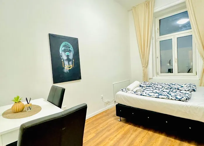 Spacious 5br Living Near Atzgersdorf Station