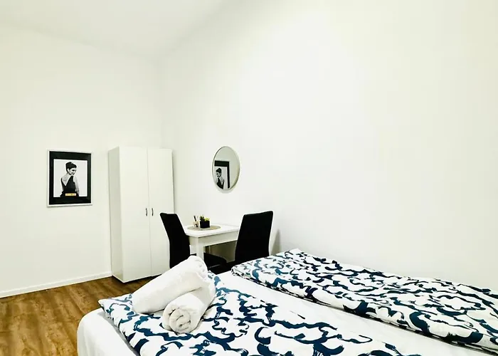 Spacious 5br Living Near Atzgersdorf Station